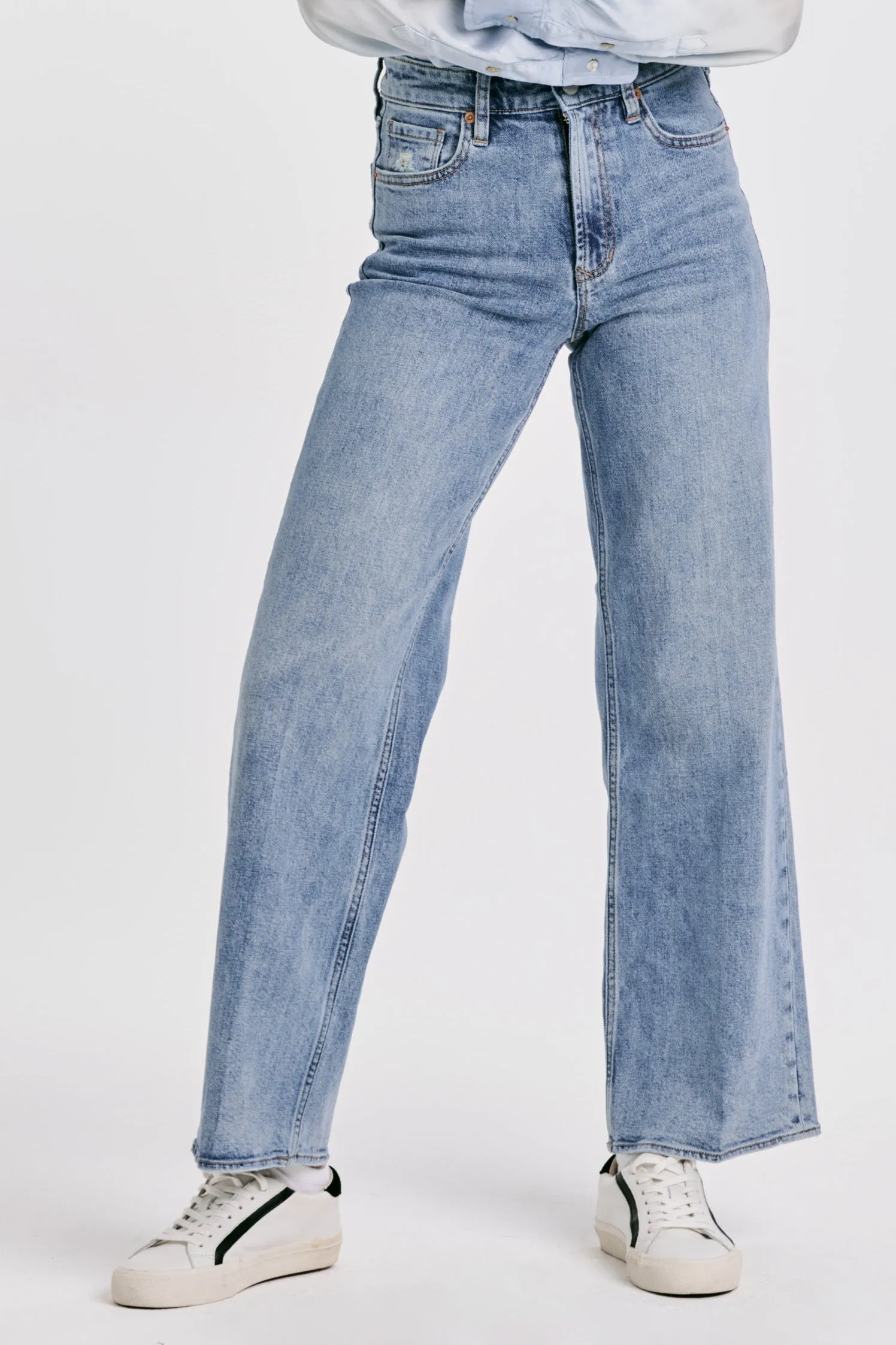 HOLLY SUPER HIGH RISE WIDE HEM STRAIGHT JEANS FERNWOOD