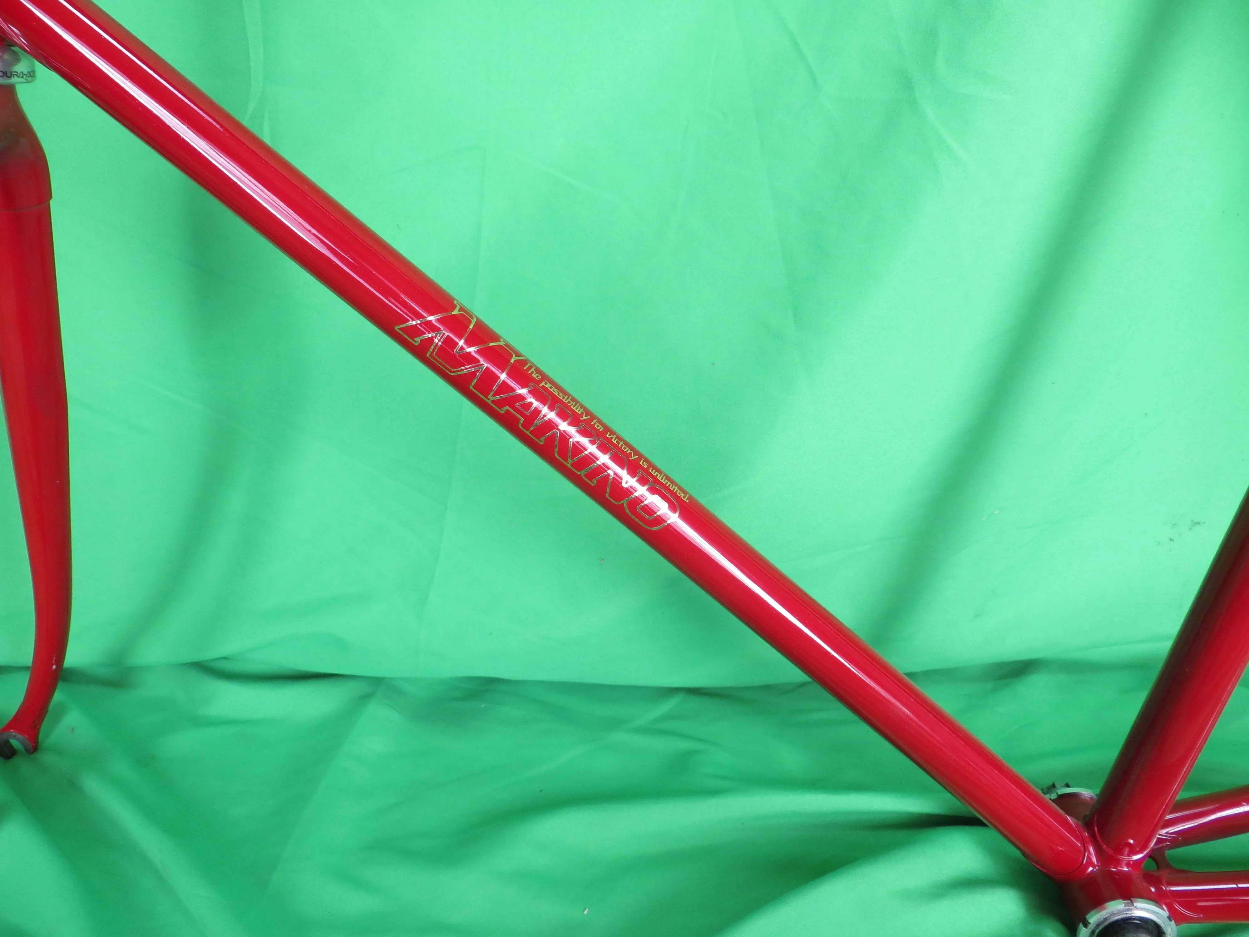 Makino  // Red Metallic // 54cm