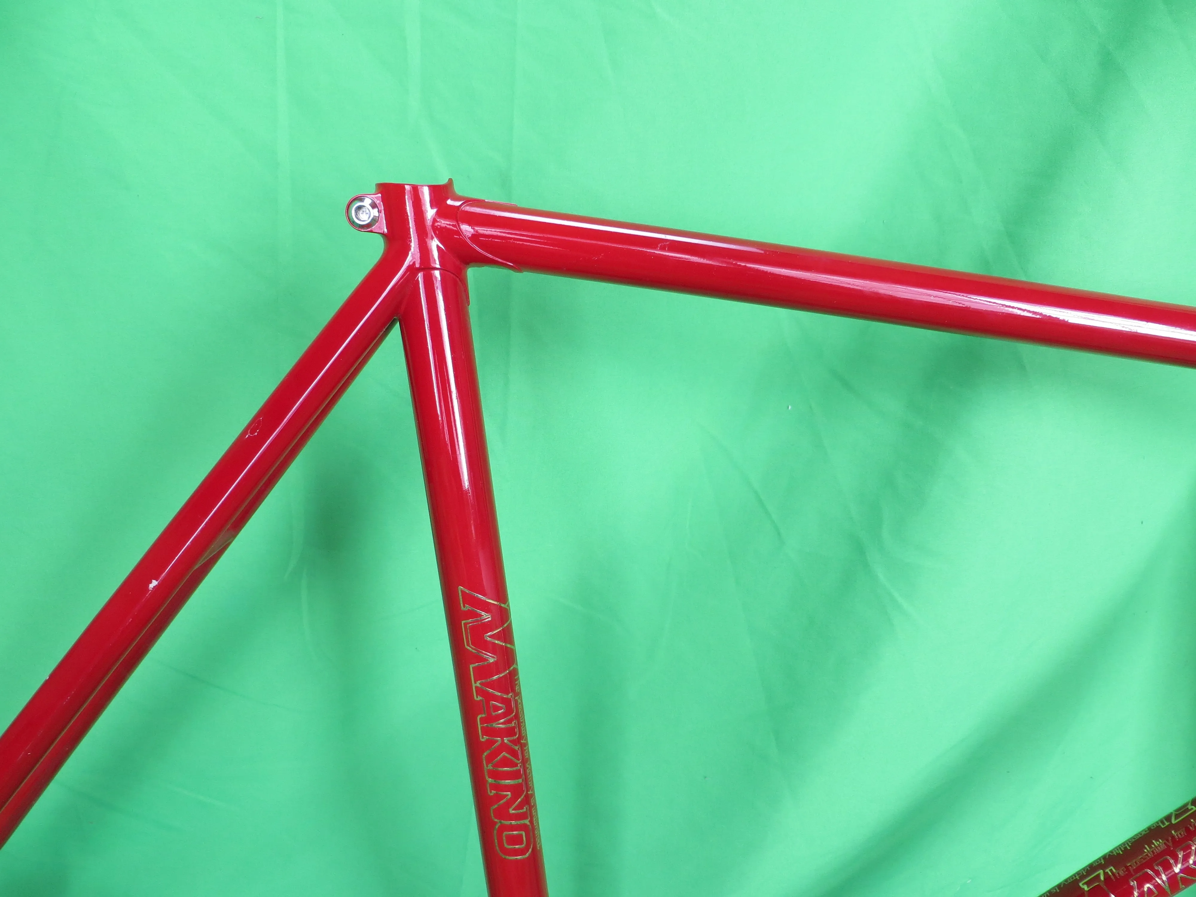 Makino  // Red Metallic // 54cm